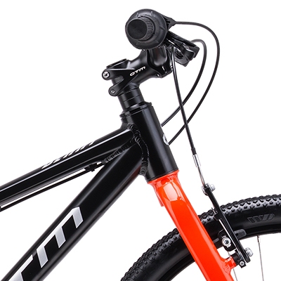 benny-matna-cierna-oranzova-d1